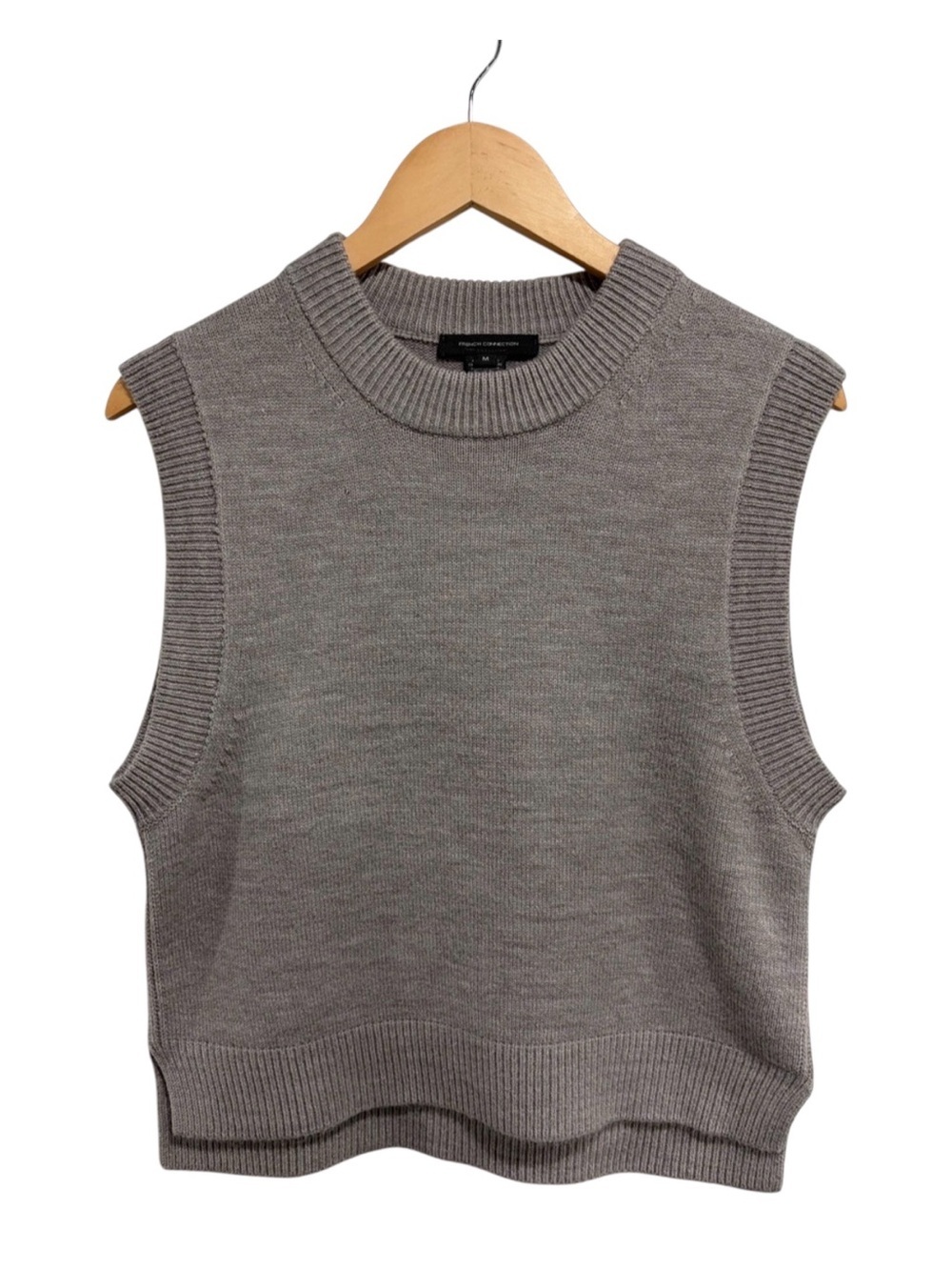 French Connection Women’s Sleeveless Knit Pullover Vest in Grey Medium